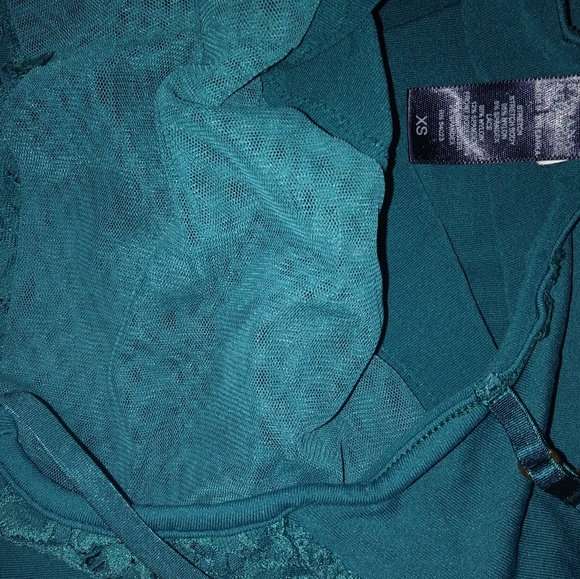 Banana Republic XS Teal Lace Camisole Top - Picture 3 of 4
